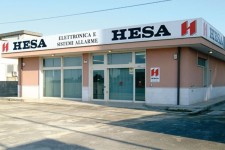 Realizzazione Insegne Pubblicitarie Luminose e Non a Bari