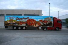 Decorazione e Personalizzazione Grafica Camion e Rimorchi a Bari